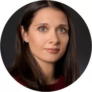 Maria Burns-Ortiz - Journalist ‧ Ronda Rousey's sister