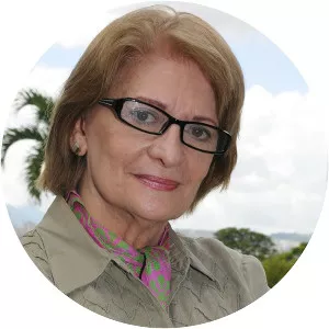 María Cristina Lozada