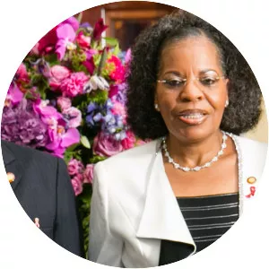 Maria da Luz Guebuza - Armando Guebuza's wife