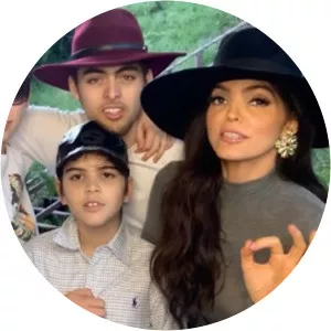 María de Lourdes Motta - Ana Bárbara's mother