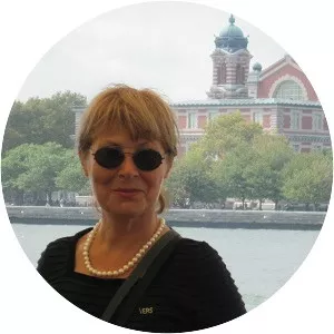 Maria Del Sapio Garbero - Author