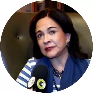 Maria Elvira Salles Ferreira