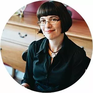 Maria Gianferrari - Author