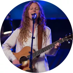 MARIA HOGNESTAD - Musical artist