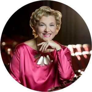 Maria Madach photograph