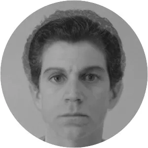 María Martínez-Cañas