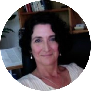 Maria Mazzenga - Author