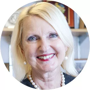 Maria Siemionow - Polish transplant surgeon