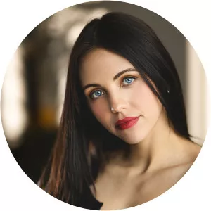 Mariah Campos - Actress