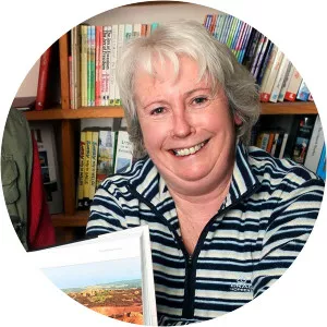 Marian Delyth - Artist