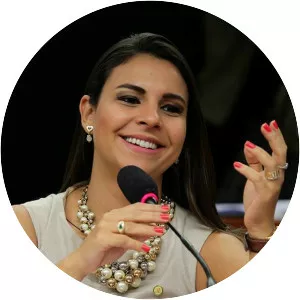 Mariana Carvalho