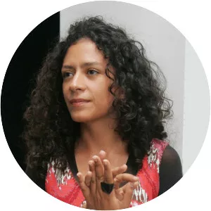 Mariana Castillo Deball