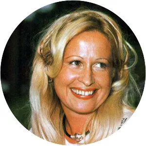 Marianna Wróblewska - Singer