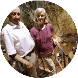 de Lumley Author Whois