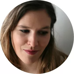 Marie de Quatrebarbes - Poet