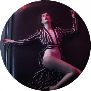 Marie Flore - Musical artist