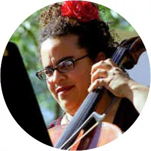 Marika Hughes - Cellist
