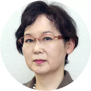 Mariko Ozaki - Japanese literary critic