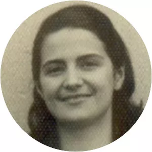 Marília Chaves Peixoto