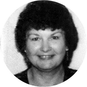 Marilyn Jean Hooper - Tom Ellis' mother