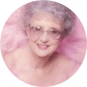 Marilyn Woolley - Author