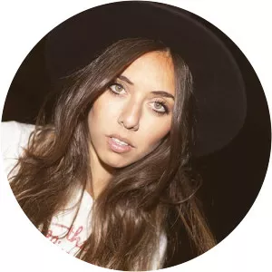 Marina Carmona - Musical artist