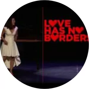 Marina Viotti - Musical artist