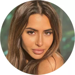 Marine El Himer photograph