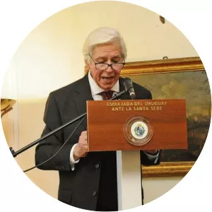 Mario Cayota