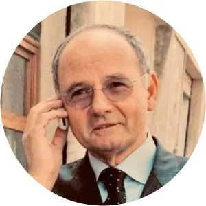 Mario Floris - Italian Politician