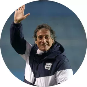 Mario Salas - Chilean football manager