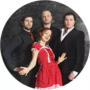 Mariska & Pahat Sudet