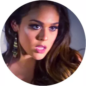 Marissa Chibli - Musical artist