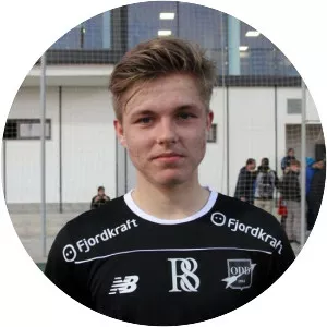 Marius Bustgaard Larsen