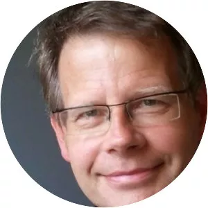 Marius Ooms - Author