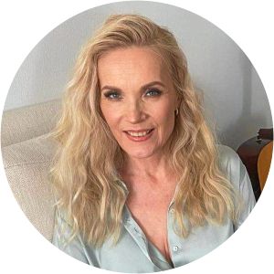 Marja Kinnunen-Toivonen - Bea Toivonen's mother