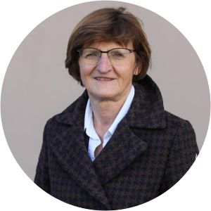 Marjeta Kovač - Slovene kinesiologist