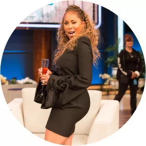 Marjorie Elaine Harvey - Steve Harvey's wife