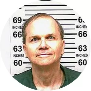 Mark David Chapman - American criminal