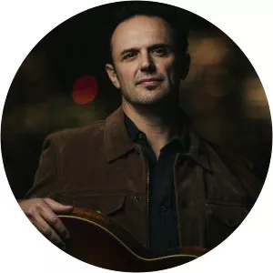 Mark Erelli - American singer-songwriter