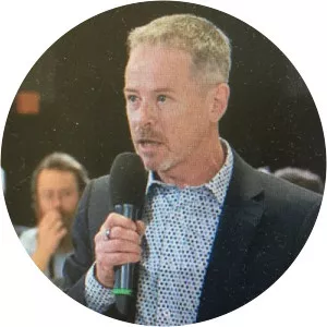 Mark Kenny photograph