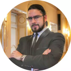 Marko Kalajanović Singer