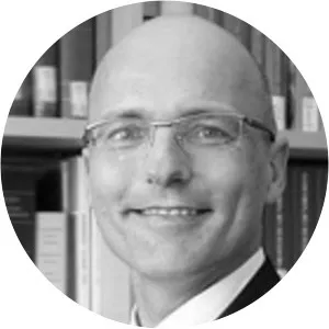 Markus Hundt - Linguist