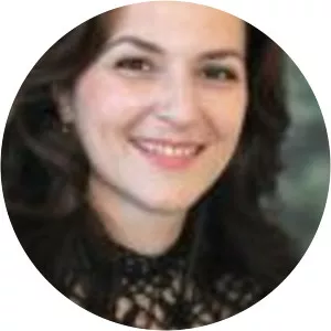 Marlene Tukur - Lillian Tukur's sister