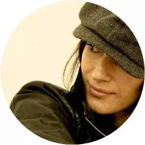 Marli Harwood - Singer