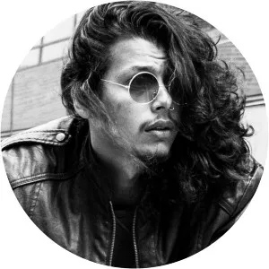 Marrom Fernández Musician - Musical artist