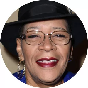 Marsha Warfield