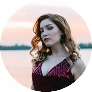 Marta Hadžimanov photograph