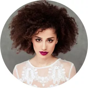 Marta Trujillo - Singer