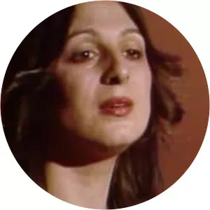 Martha Elefteriadu - Singer ‧ Tena Elefteriadu's sister